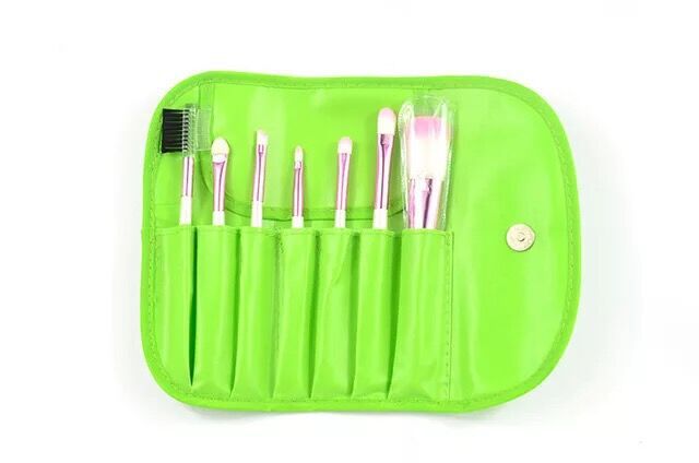 H1031_BK 7-Piece Makeup Brush Set
